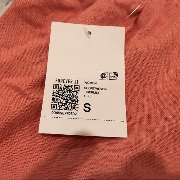 Forever 21 Smocked Linen-Blend Shorts - Picture 5 of 7